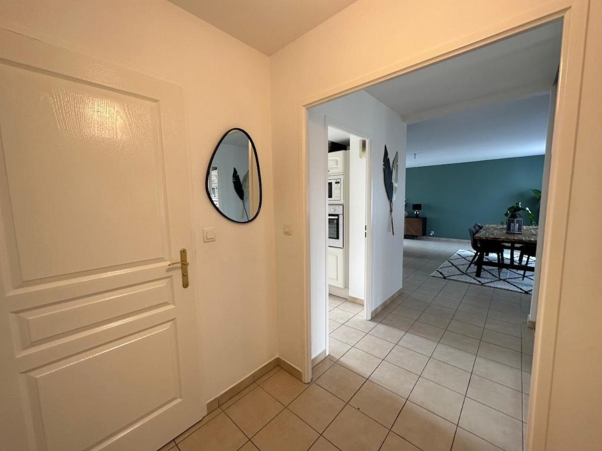 L'Escale Du Trianon Apartment Le Plessis-Robinson Exterior photo